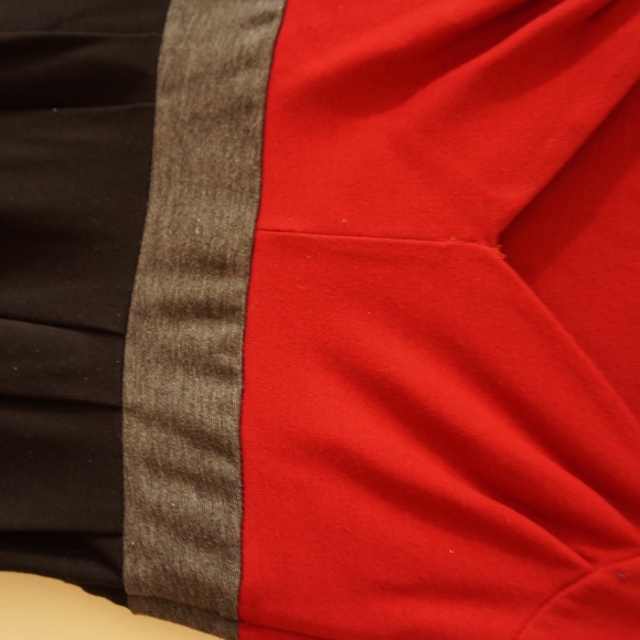 Colour-block dress with pockets - Picture 2 of 2